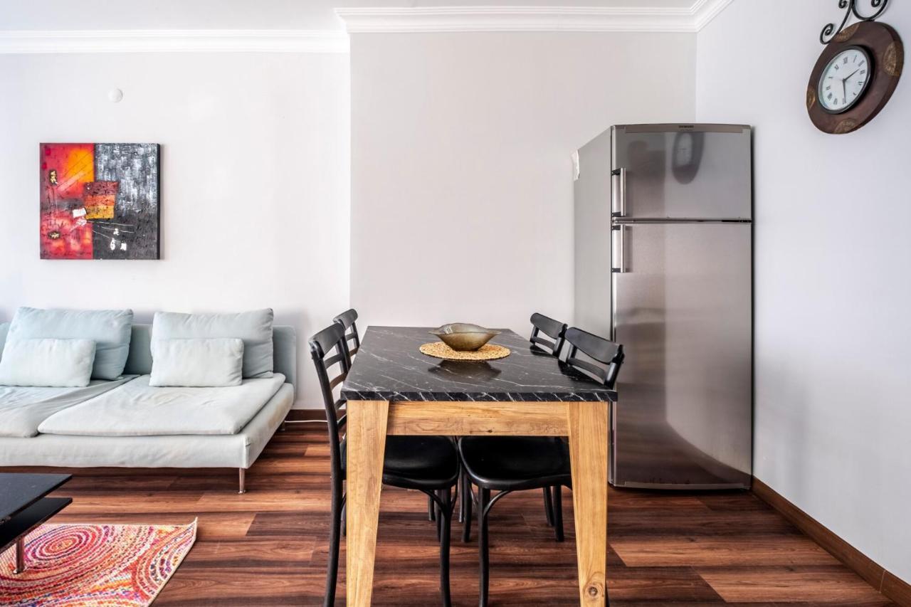 Ferienwohnung Sleek Flat 50 M To Bull Statue In Kadikoy Istanbul Exterior foto