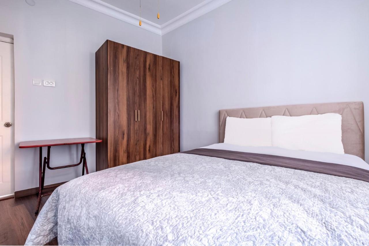 Ferienwohnung Sleek Flat 50 M To Bull Statue In Kadikoy Istanbul Exterior foto